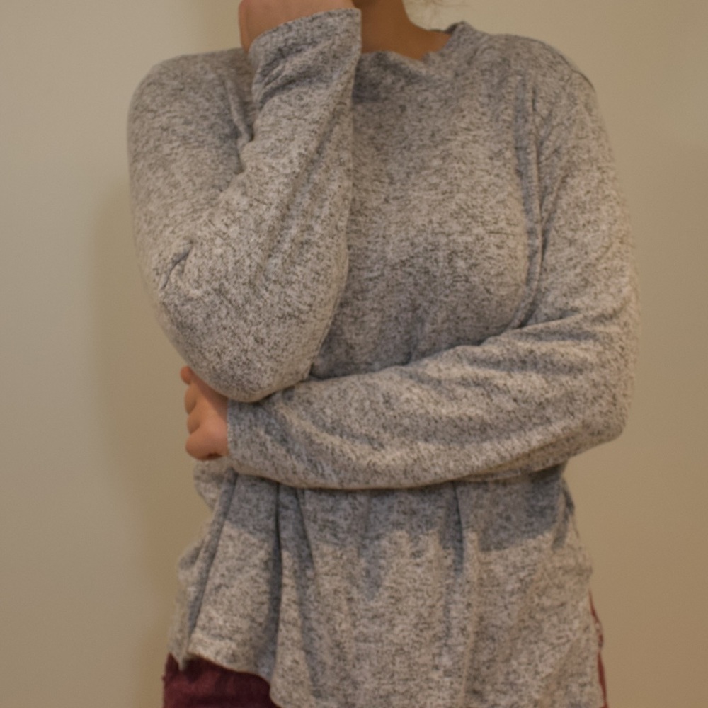 Loose Fitting Sweater